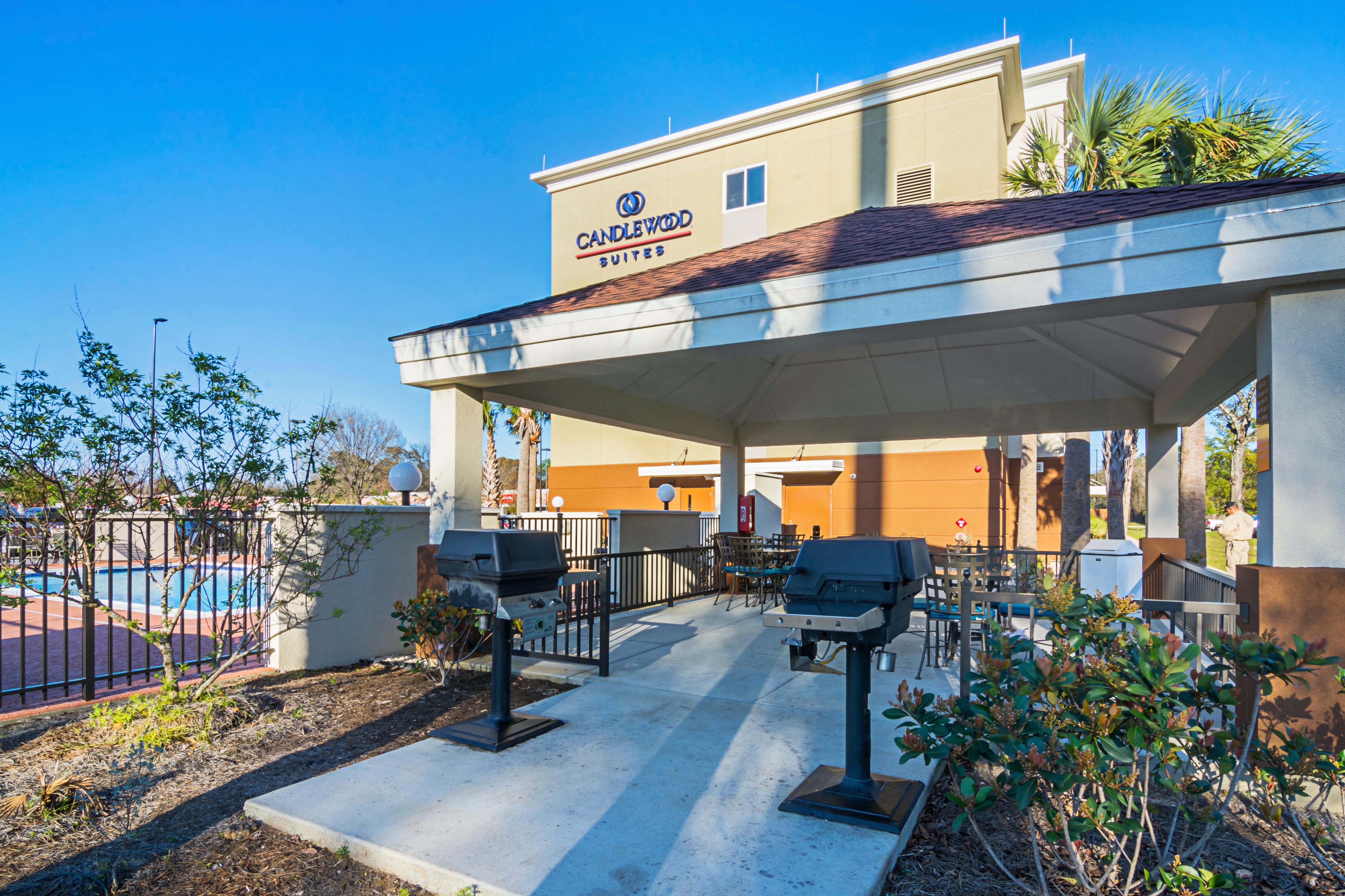 Candlewood Suites - Pensacola - University Area By Ihg Ferry Pass Exterior photo