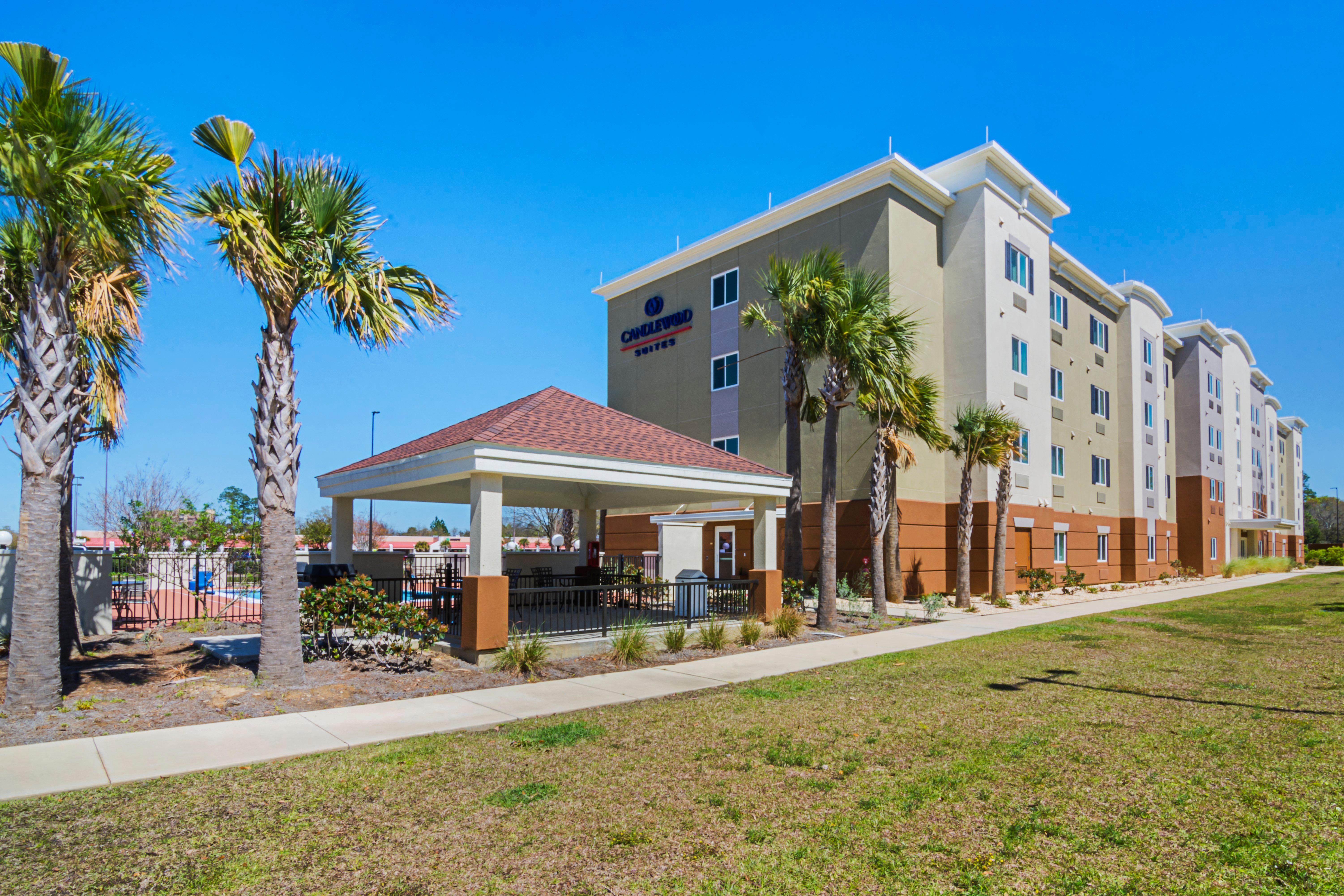 Candlewood Suites - Pensacola - University Area By Ihg Ferry Pass Exterior photo