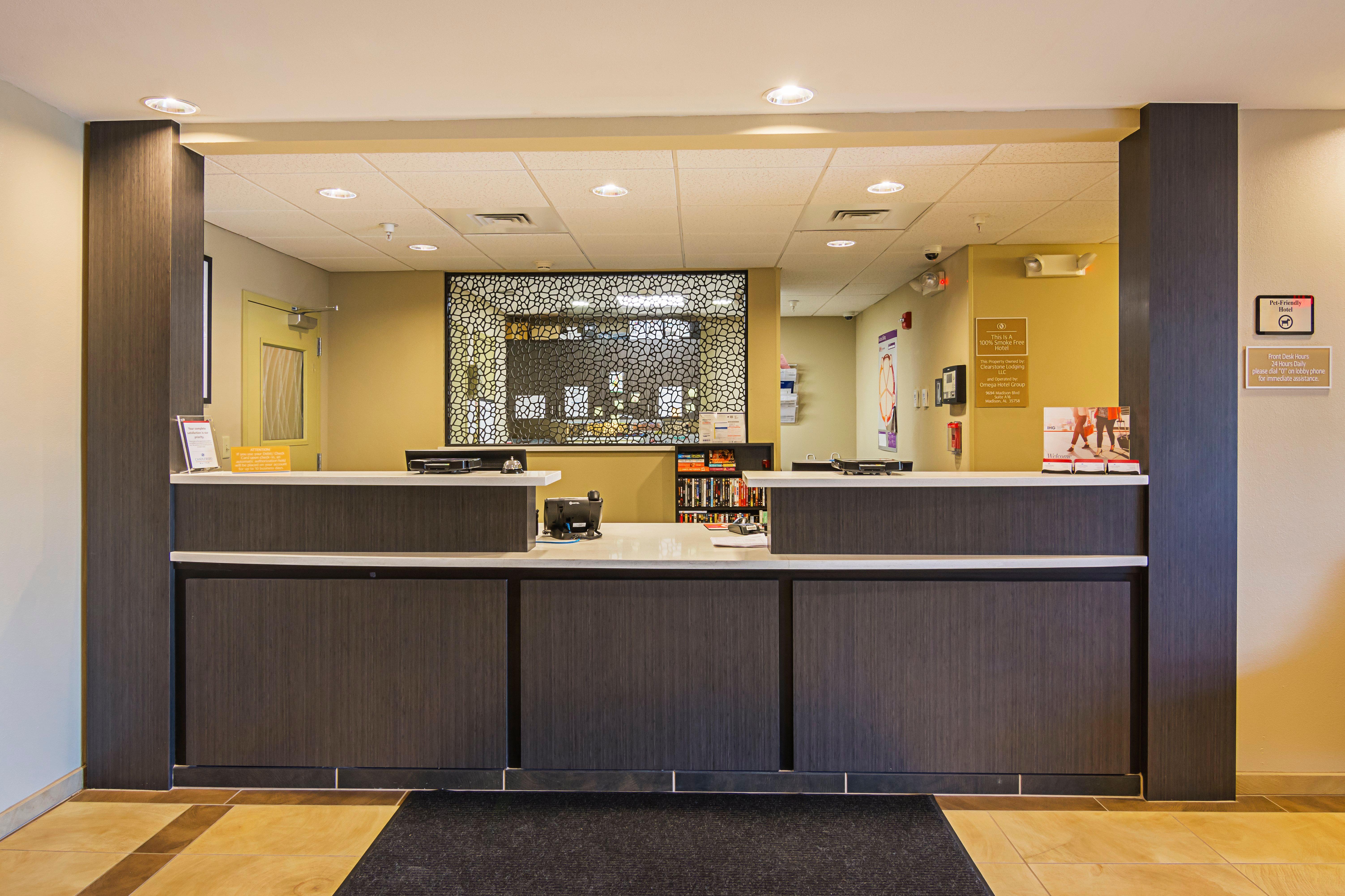 Candlewood Suites - Pensacola - University Area By Ihg Ferry Pass Exterior photo