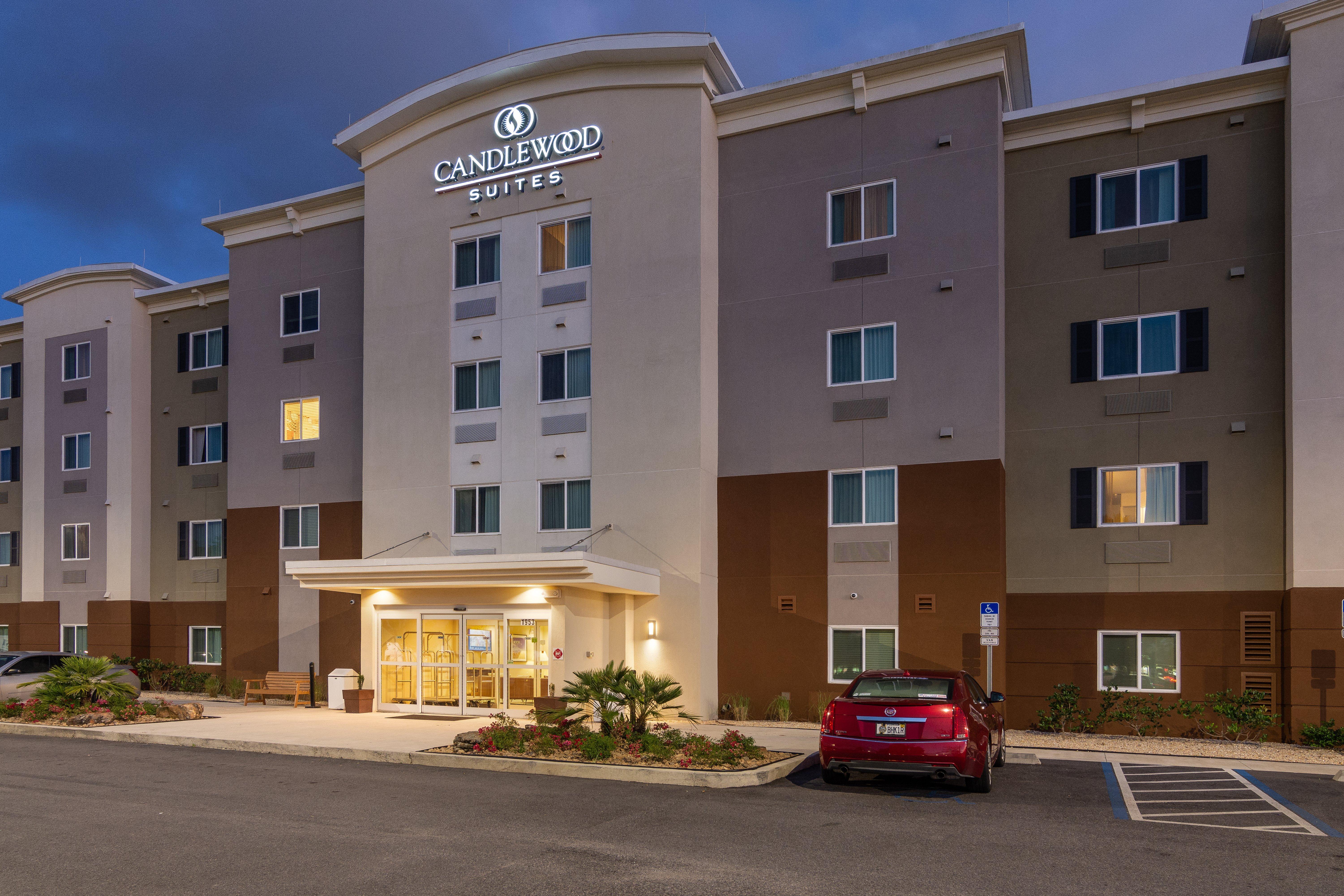 Candlewood Suites - Pensacola - University Area By Ihg Ferry Pass Exterior photo